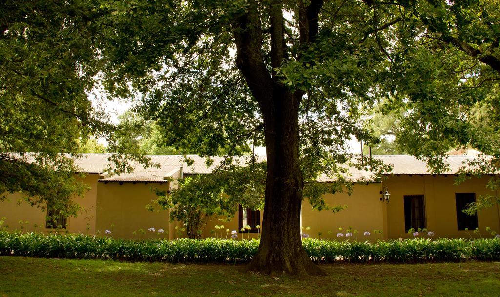 Estancia Monte Viejo Брандсен Екстериор снимка